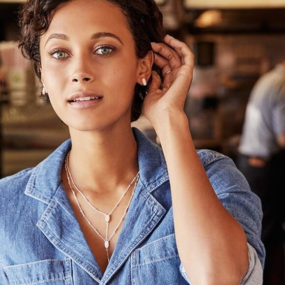 Kendra Scott Jewelry - NWOT Kendra Scott Adelia Y Necklace